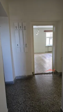 Pronájem bytu 1+1, Opava - Město, U Fortny, 55 m2