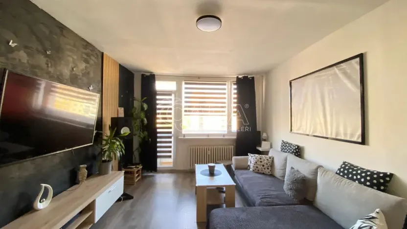 Prodej bytu 2+1, Chomutov, Dřínovská, 61 m2