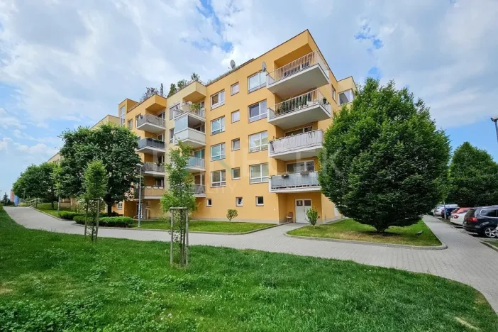 Pronájem bytu 2+kk, Brno, Leskauerova, 54 m2