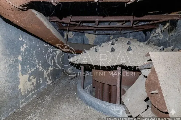 Prodej výrobních prostor, Stod, Domažlická, 9000 m2