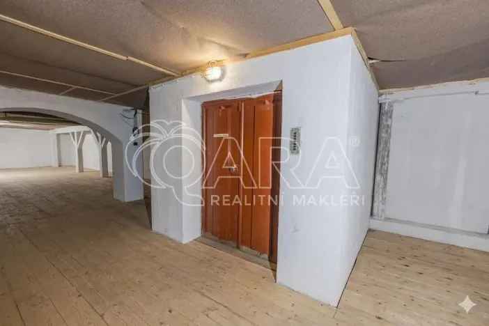 Prodej výrobních prostor, Stod, Domažlická, 9000 m2
