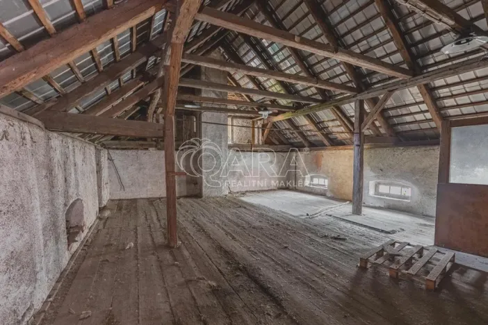 Prodej výrobních prostor, Stod, Domažlická, 9000 m2