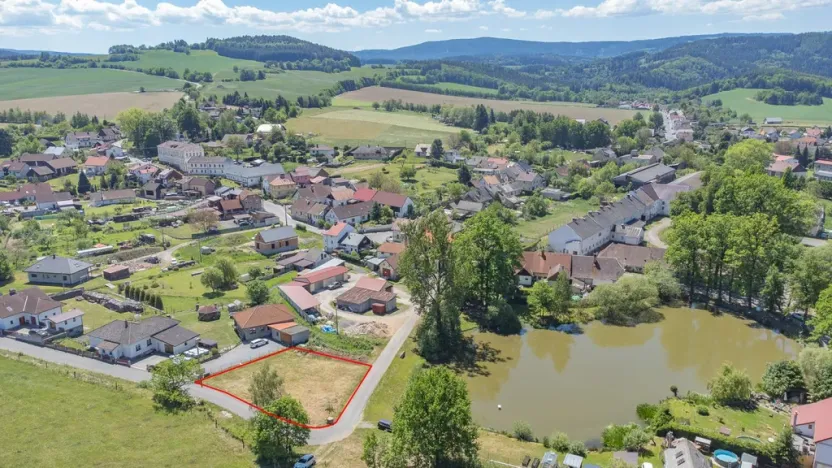Prodej pozemku pro bydlení, Dlouhá Ves, 716 m2