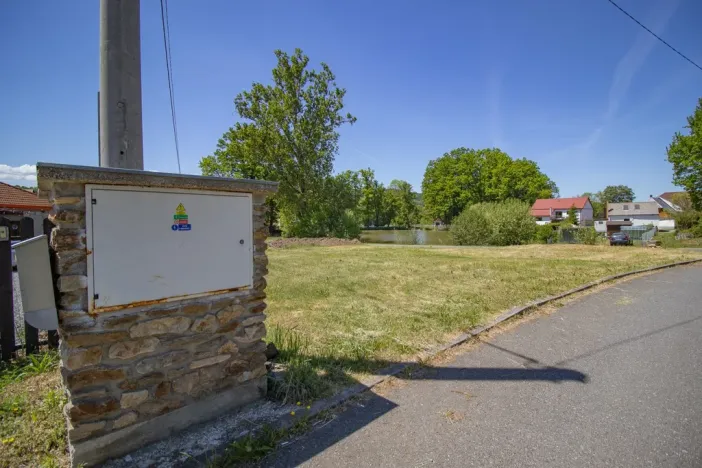 Prodej pozemku pro bydlení, Dlouhá Ves, 716 m2