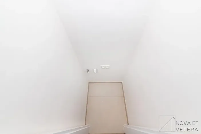 Prodej bytu 2+kk, Praha - Vršovice, Gruzínská, 44 m2
