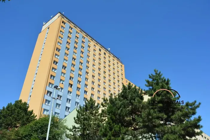 Pronájem garáže, Praha, Štúrova, 15 m2