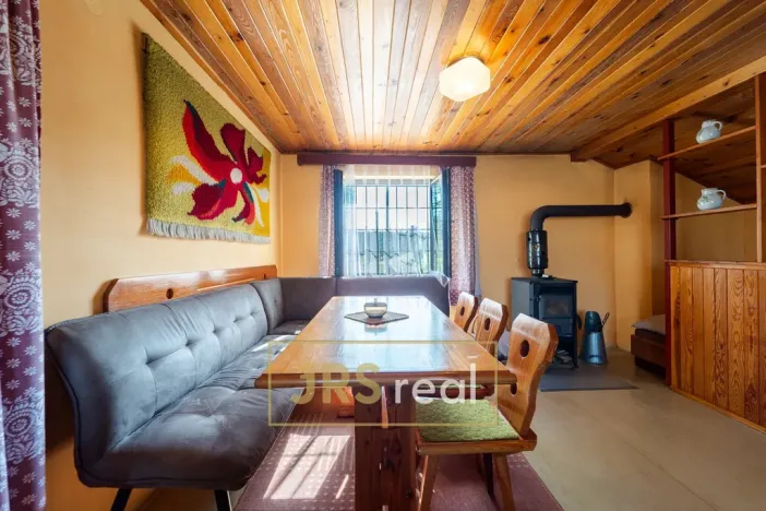 Prodej rodinného domu, Valtice - Úvaly, 101 m2