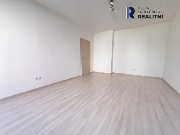 Pronájem bytu 2+kk, Brno - Žebětín, Říčanská, 50 m2