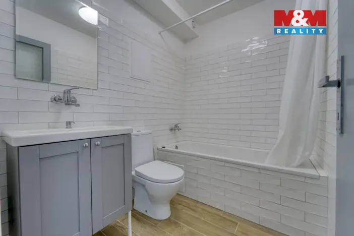 Prodej činžovního domu, Babylon, 370 m2