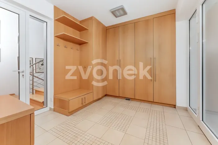 Prodej vily, Zlín, Nivy IV, 479 m2