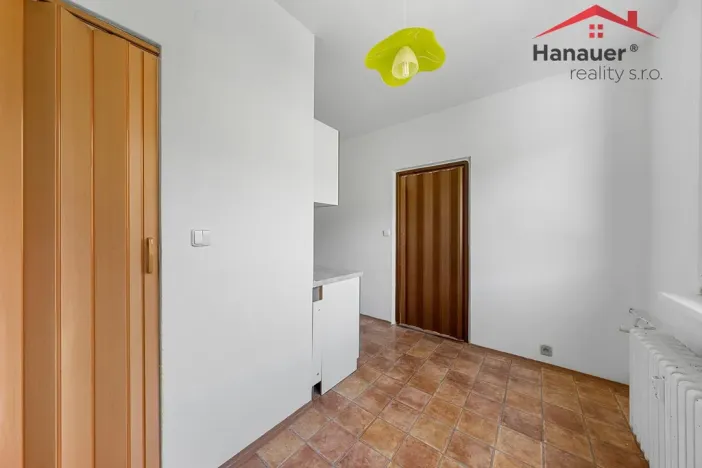 Prodej bytu 3+1, Povrly, Sídliště II, 84 m2