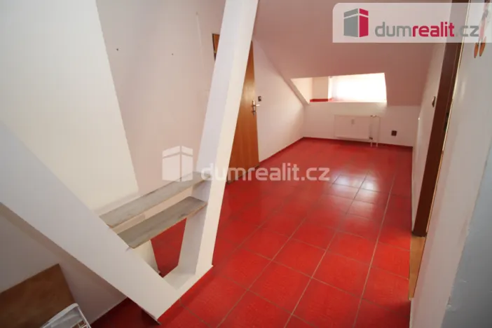 Prodej bytu 2+kk, Horní Slavkov, Poštovní, 58 m2