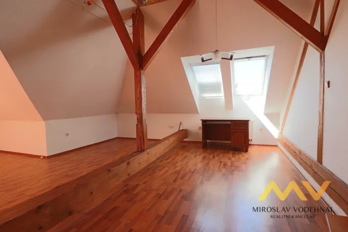 Pronájem bytu 2+kk, Hradec Králové - Pražské Předměstí, Nerudova, 65 m2