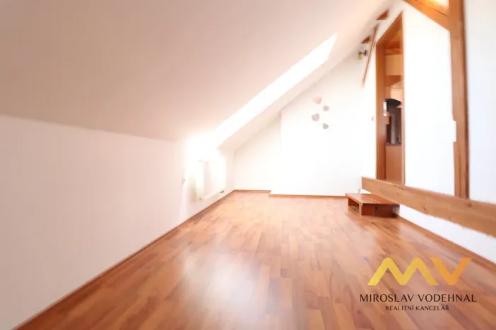Pronájem bytu 2+kk, Hradec Králové - Pražské Předměstí, Nerudova, 65 m2