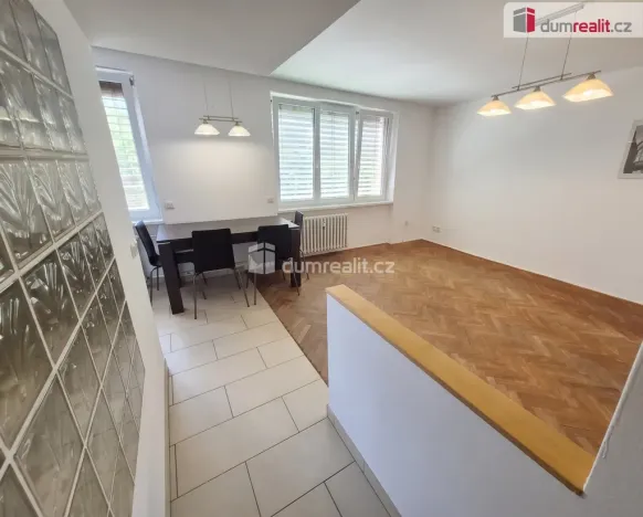 Pronájem bytu 2+kk, Roudnice nad Labem, Na Urbance, 52 m2