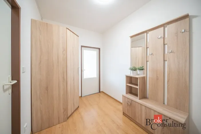 Pronájem bytu 1+kk, Klatovy - Klatovy IV, Plánická, 45 m2