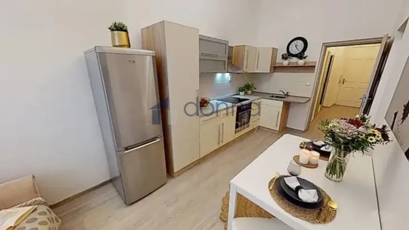 Pronájem bytu 1+1, Praha, Prvního pluku, 48 m2