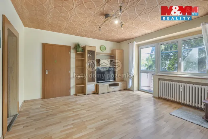 Pronájem bytu 2+1, Hradec Králové, Labská kotlina, 56 m2