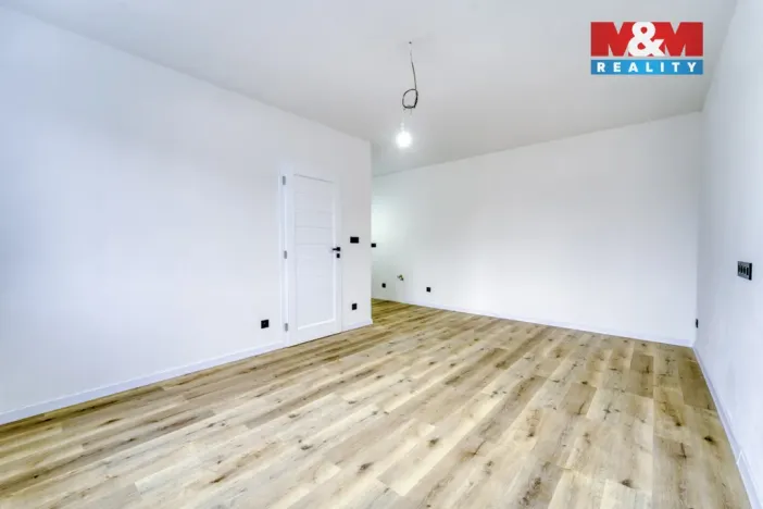 Pronájem bytu 2+kk, Tlučná, Tlučenská kolonie, 41 m2