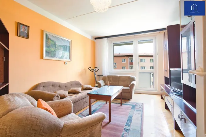 Prodej bytu 2+1, Uničov, Hrdinů, 52 m2