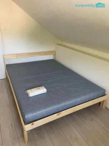 Pronájem bytu 1+1, Kraslice, Rybná, 30 m2