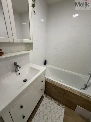 Prodej bytu 3+1, Most, Komořanská, 67 m2