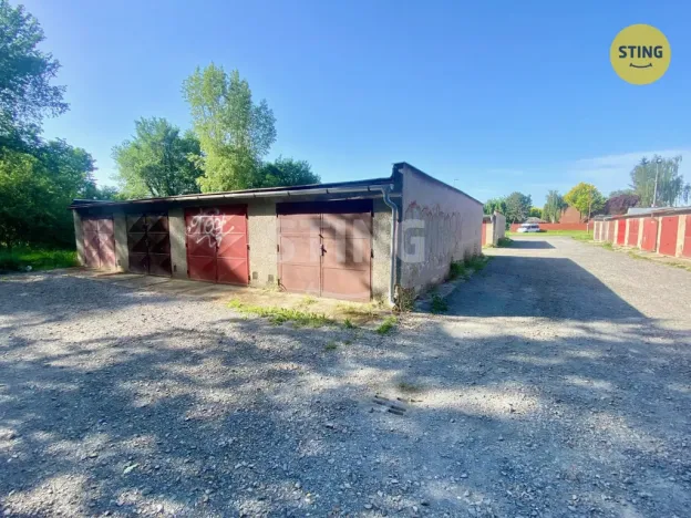 Prodej garáže, Opava - Kateřinky, Holasická, 22 m2