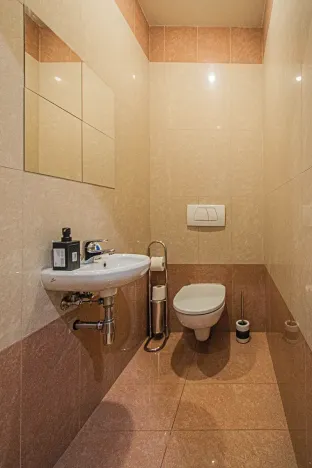 Prodej kanceláře, Praha - Vinohrady, Balbínova, 72 m2
