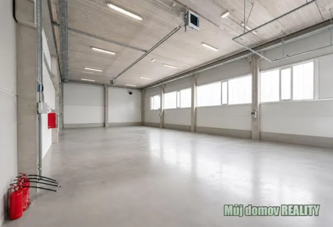 Pronájem skladu, Praha - Hostivař, 580 m2