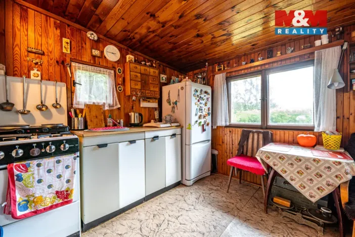 Prodej chaty, Hradištko - Pikovice, Na Mezi, 28 m2