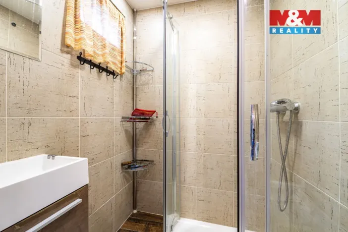 Prodej chaty, Hradištko - Pikovice, Na Mezi, 28 m2