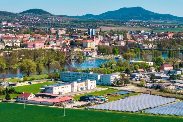 Prodej komerčního pozemku, Mlékojedy, 3769 m2