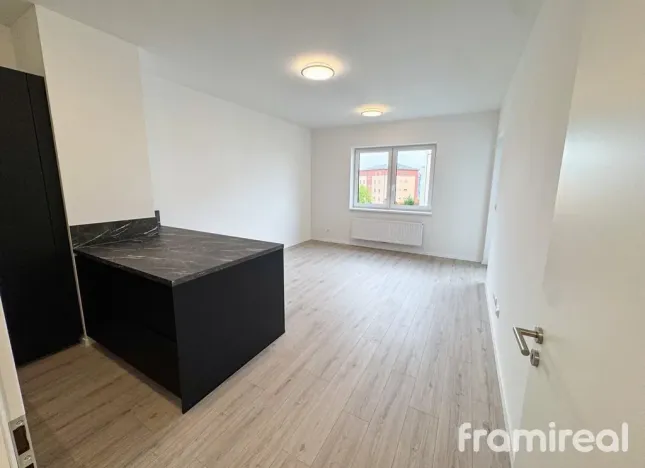 Pronájem bytu 3+kk, Šlapanice, Brněnská, 67 m2