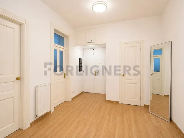 Pronájem bytu 2+1, Praha - Bubeneč, Šmeralova, 80 m2