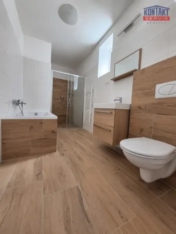 Pronájem bytu 3+kk, Rudolfov, Na staré cestě, 70 m2