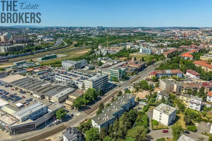 Pronájem kanceláře, Praha - Strašnice, Průběžná, 375 m2