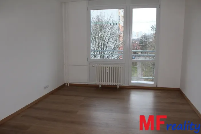Pronájem bytu 2+1, Hradec Králové - Nový Hradec Králové, Mandysova, 61 m2