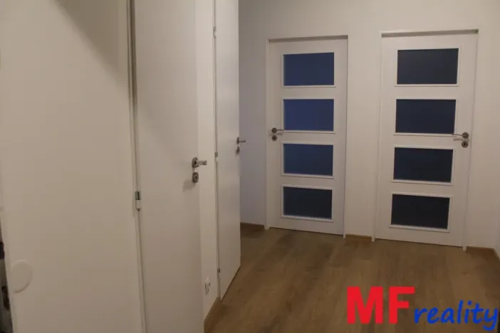 Pronájem bytu 2+1, Hradec Králové - Nový Hradec Králové, Mandysova, 61 m2