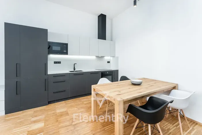 Pronájem bytu 3+kk, Hradec Králové, Šafaříkova, 99 m2