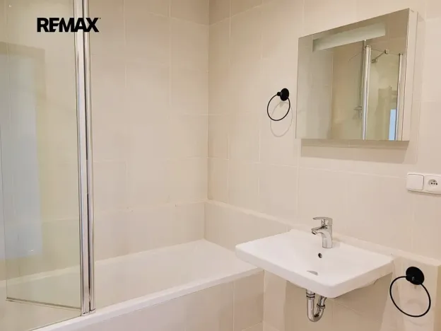 Pronájem bytu 2+1, Praha - Modřany, Plevenská, 52 m2