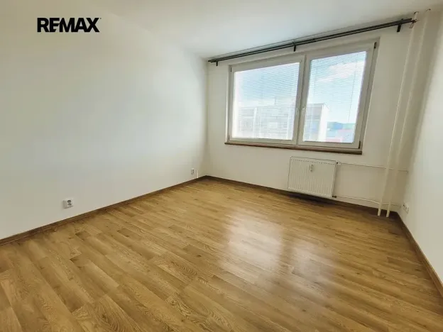 Pronájem bytu 2+1, Praha - Modřany, Plevenská, 52 m2