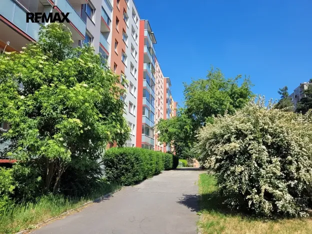 Pronájem bytu 2+1, Praha - Modřany, Plevenská, 52 m2