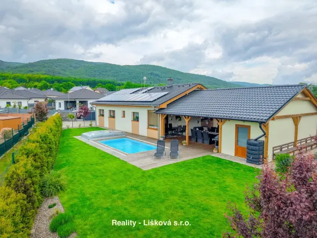 Prodej rodinného domu, Přestanov, 200 m2