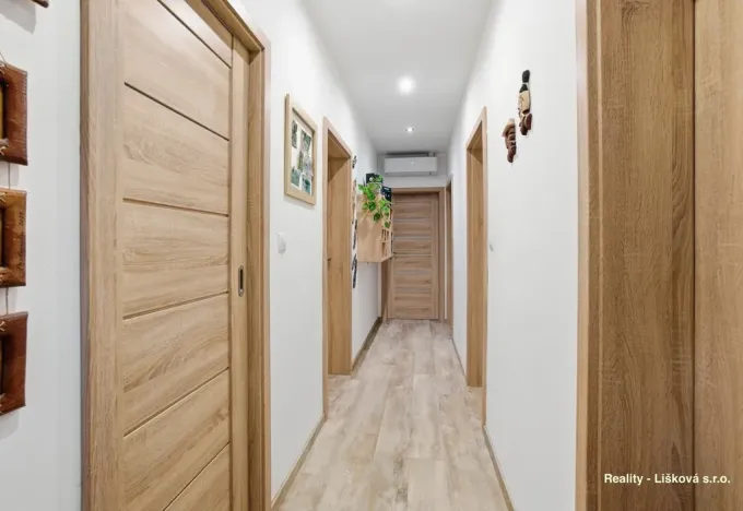 Prodej rodinného domu, Přestanov, 200 m2