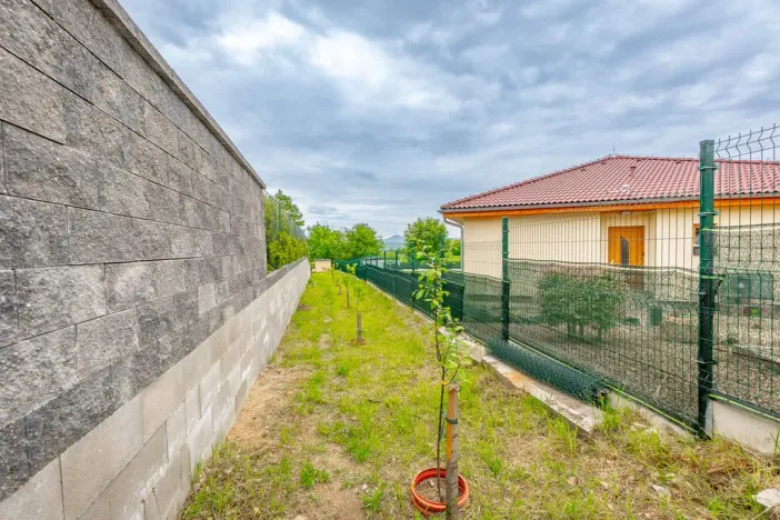 Prodej rodinného domu, Přestanov, 200 m2