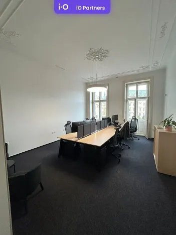 Pronájem kanceláře, Brno, náměstí Svobody, 387 m2