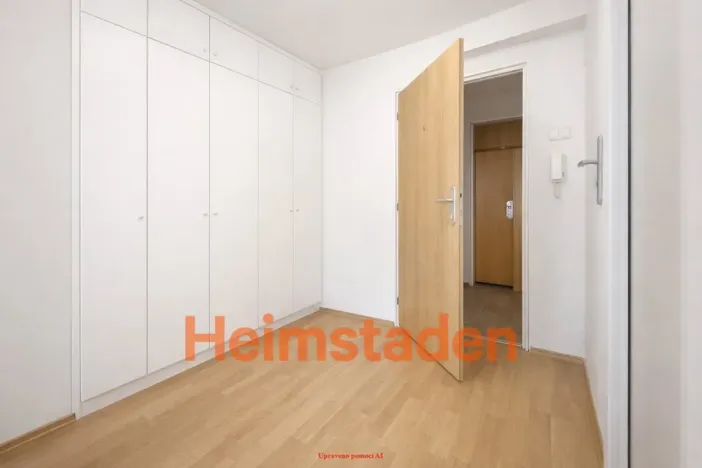 Pronájem bytu 1+1, Havířov - Šumbark, Opletalova, 29 m2