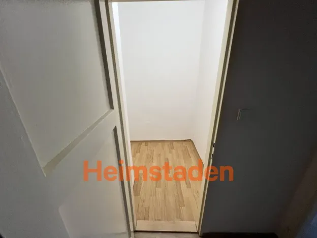 Pronájem bytu 1+1, Ostrava - Poruba, Havlíčkovo náměstí, 40 m2