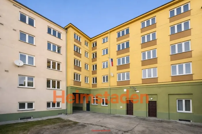Pronájem bytu 2+1, Karviná - Nové Město, tř. Osvobození, 65 m2