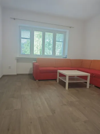 Pronájem bytu 2+kk, Vsetín, Josefa Sousedíka, 53 m2